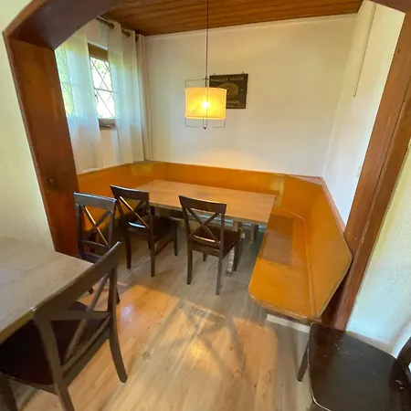 펜션 Freizeitheim Wilhelm-kiefer-haus Mit Grossem Grundstueck, Feuerstelle, Tennisplatz