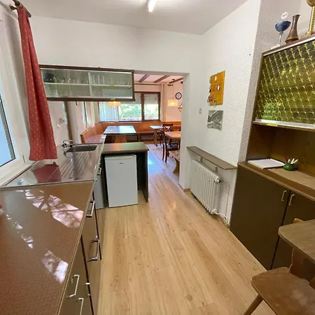 펜션 Freizeitheim Wilhelm-kiefer-haus Mit Grossem Grundstueck, Feuerstelle, Tennisplatz